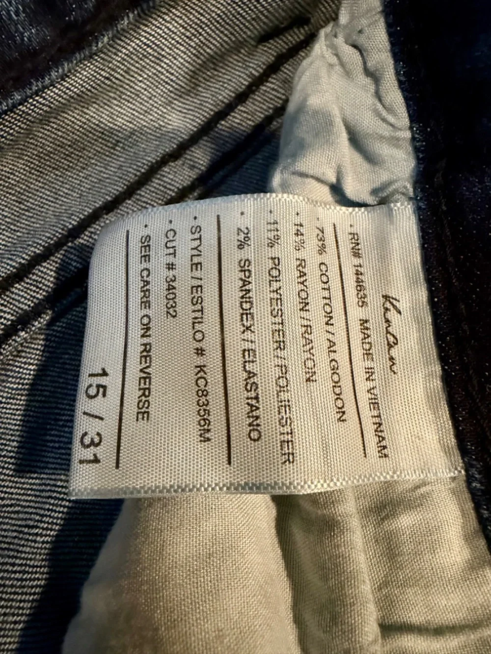 KanCan High Rise Distressed Skinny Jeans Size 15 / 31 EUC KC8356M